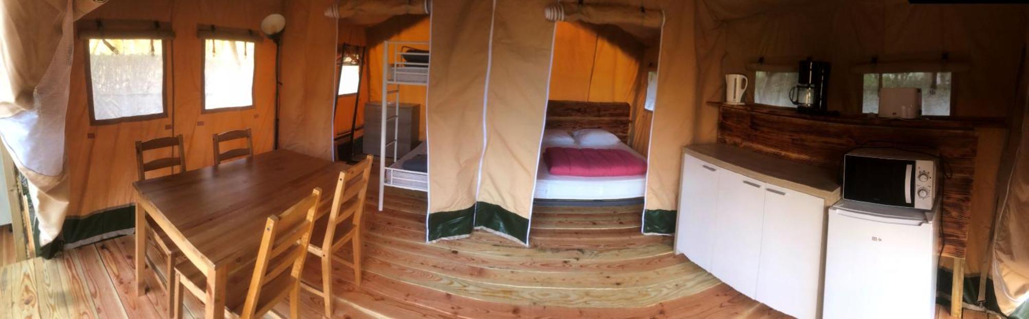 Camping Du Pont De St Gal Saint-Gal-sur-Sioule Exteriör bild